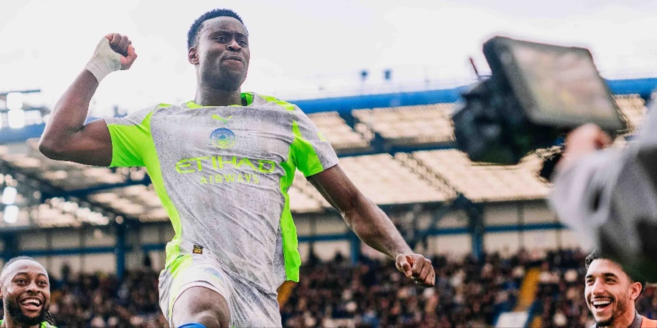 Discover card cover image